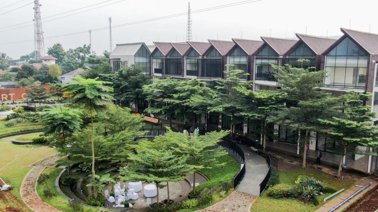 Stay G Royal Sentul Park By Grandhika Kedungmanggu Экстерьер фото