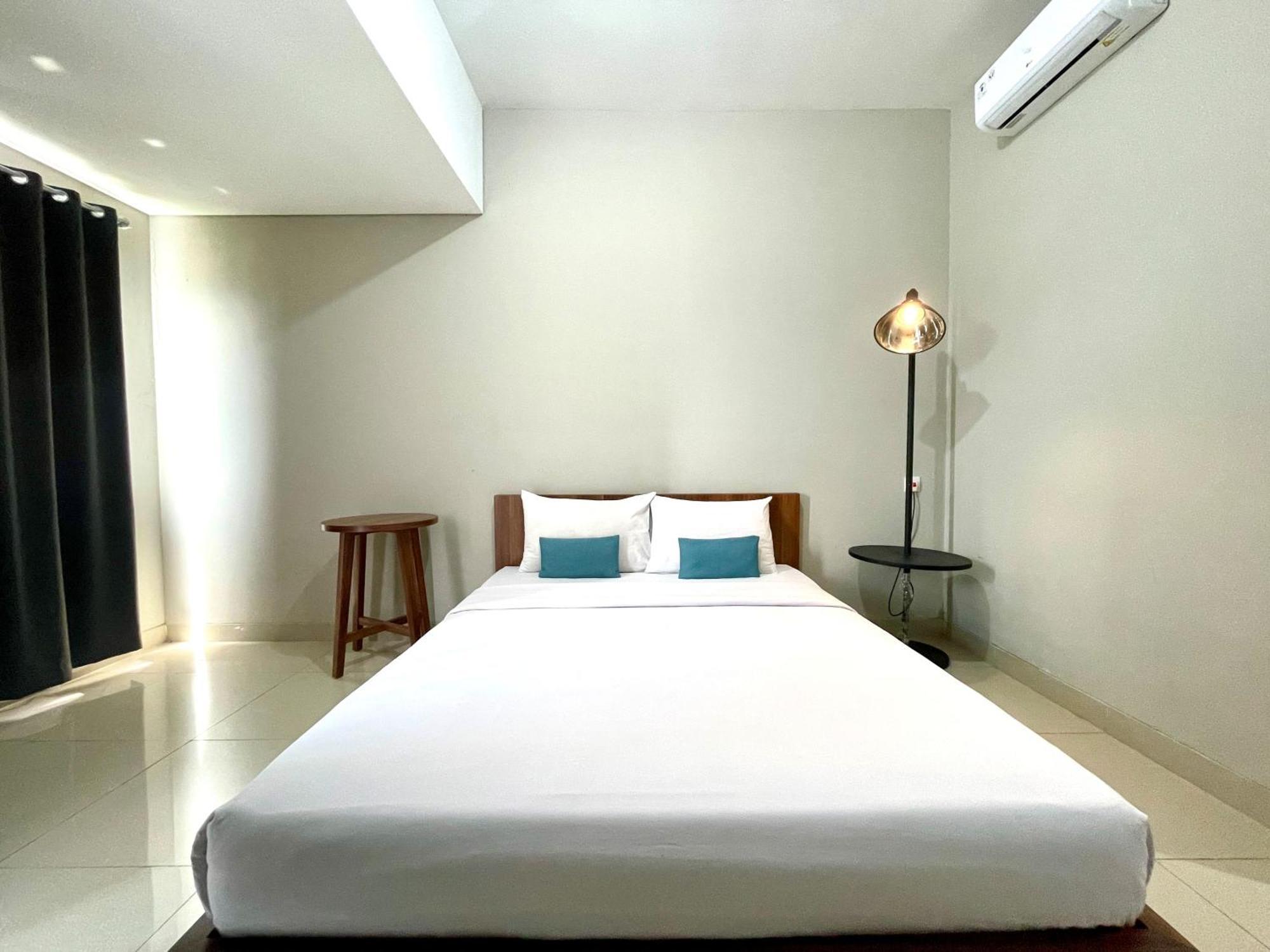 Stay G Royal Sentul Park By Grandhika Kedungmanggu Экстерьер фото