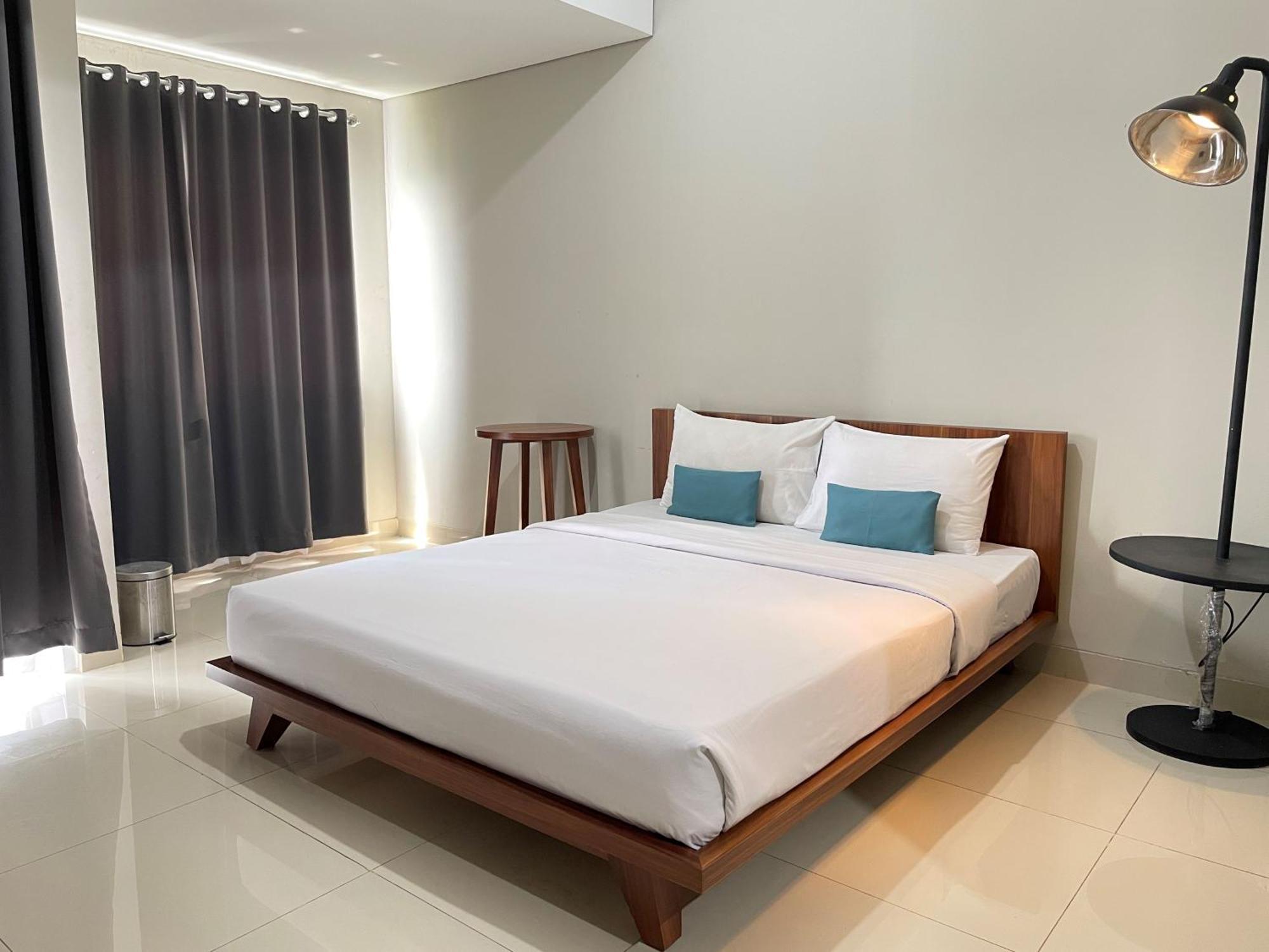 Stay G Royal Sentul Park By Grandhika Kedungmanggu Экстерьер фото